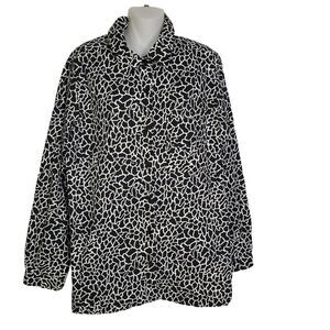 Quacker Factory Women Shirt Large Animal Print Stretch Rhinestone Studded Pocket